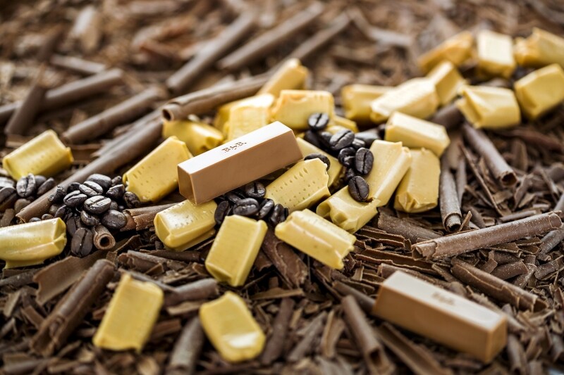 Milk chocolate / Babelutte / Coffee.