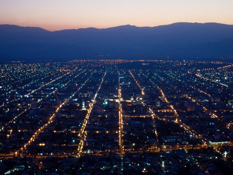 サルタの町を一望できるサン・ベルナルドの丘に上ってみよう。