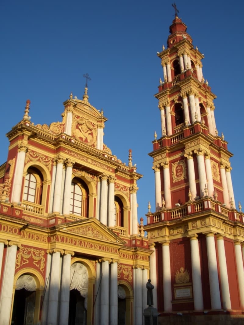 南米一高い教会といわれているサン・フランシスコ聖堂。