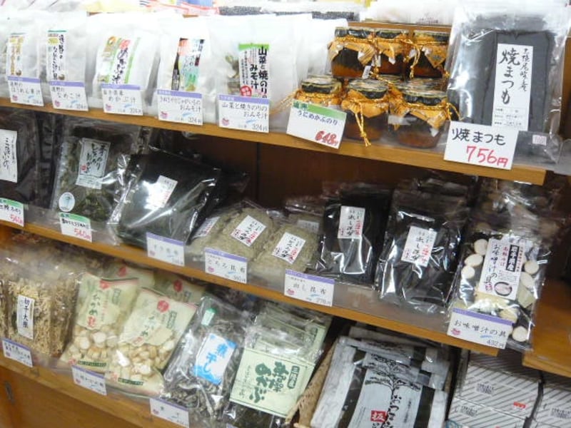 三陸コーナーにもオススメがずらり