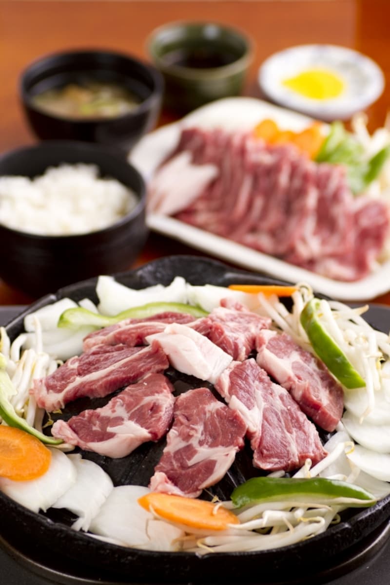 人気の「ラムカタロース定食」1,400円(税別)