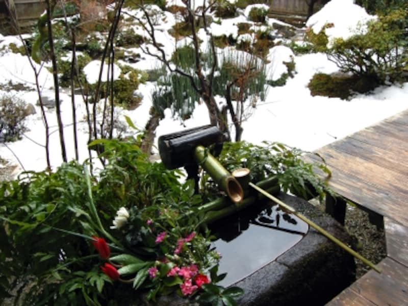 つくばい(宝泉院)