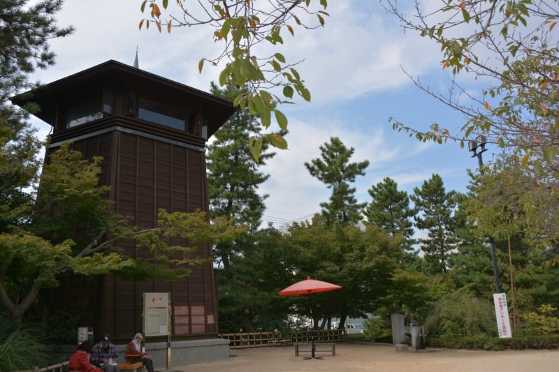 札場河岸公園の望桜