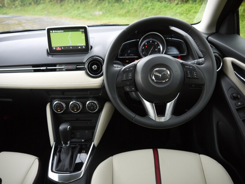 新型マツダ・デミオ