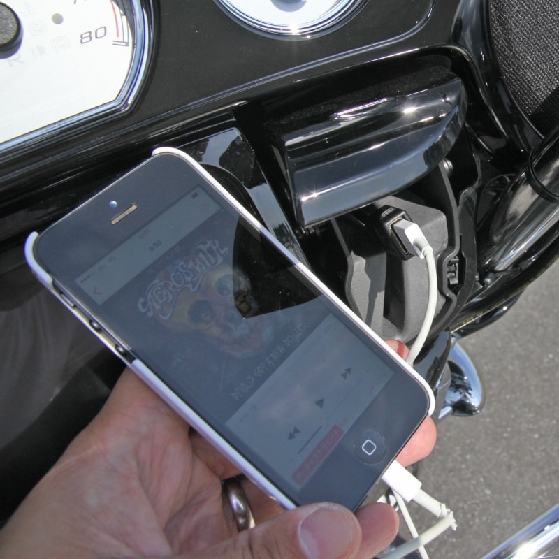 スマートフォンともリンクさせられるのです。