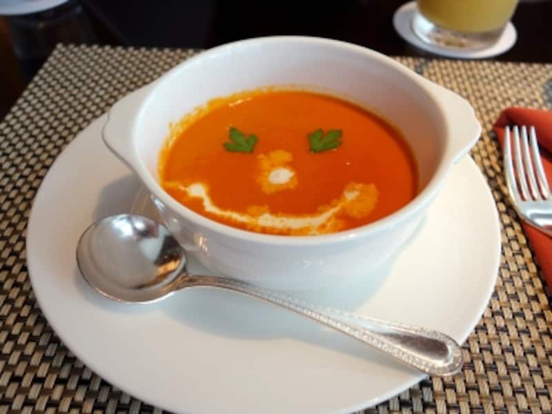 ニコニコトマトスープ