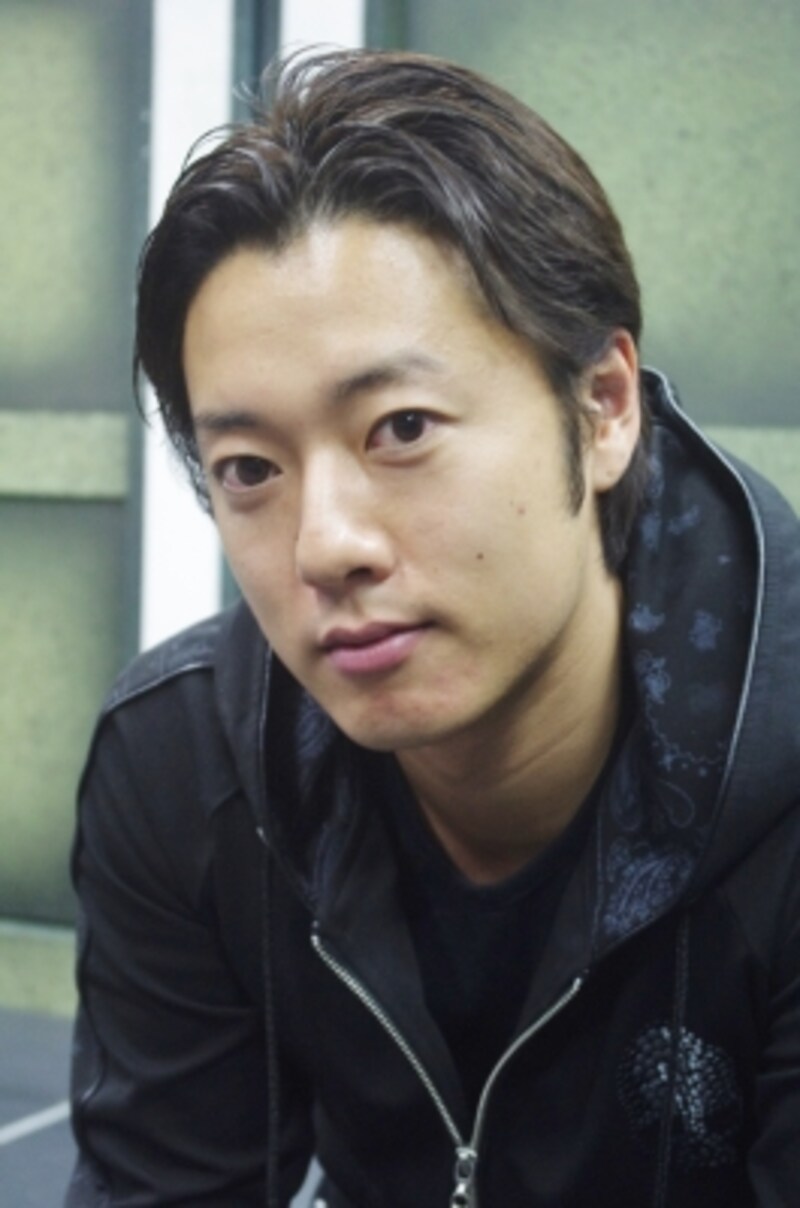 『bare』演出の原田優一さん。(C) Marino Matsushima