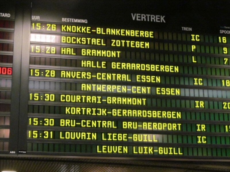 慣れないと醜い