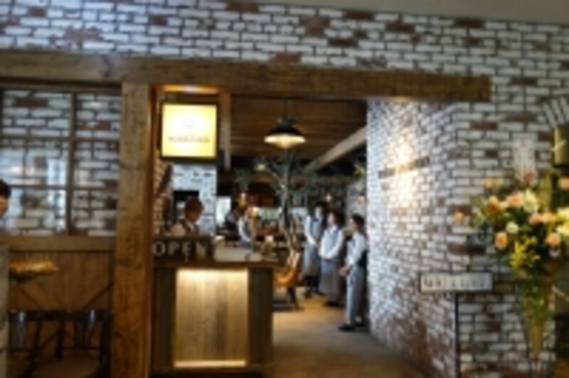 BISTRO BARNYARD GINZA