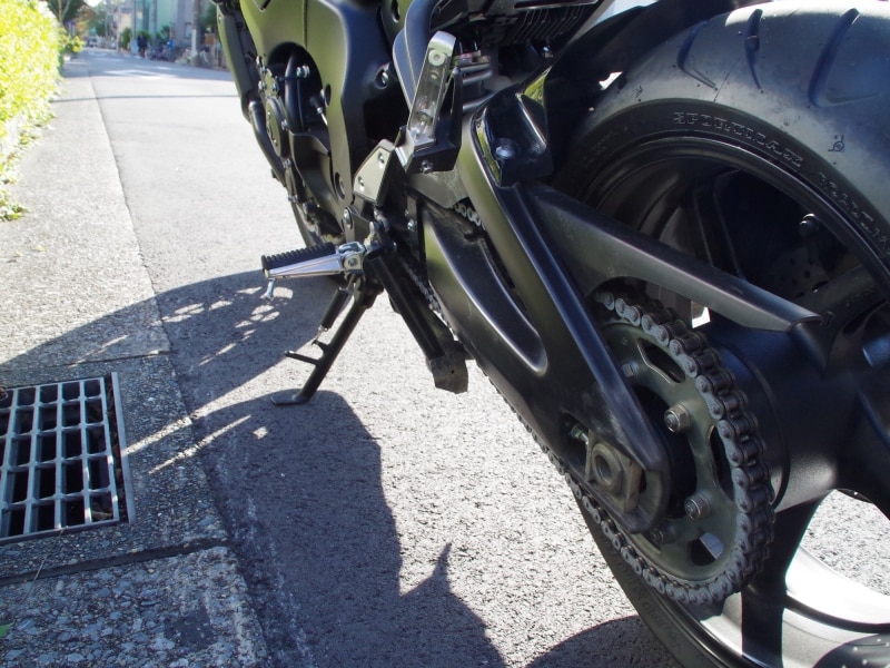 FZ1 FAZER 特徴的なスイングアーム