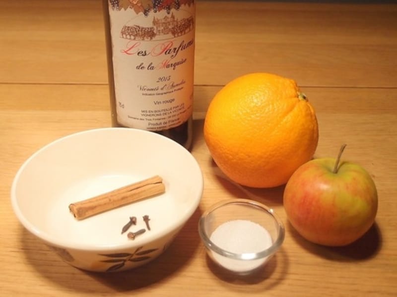 この材料をお鍋で温めるだけ!