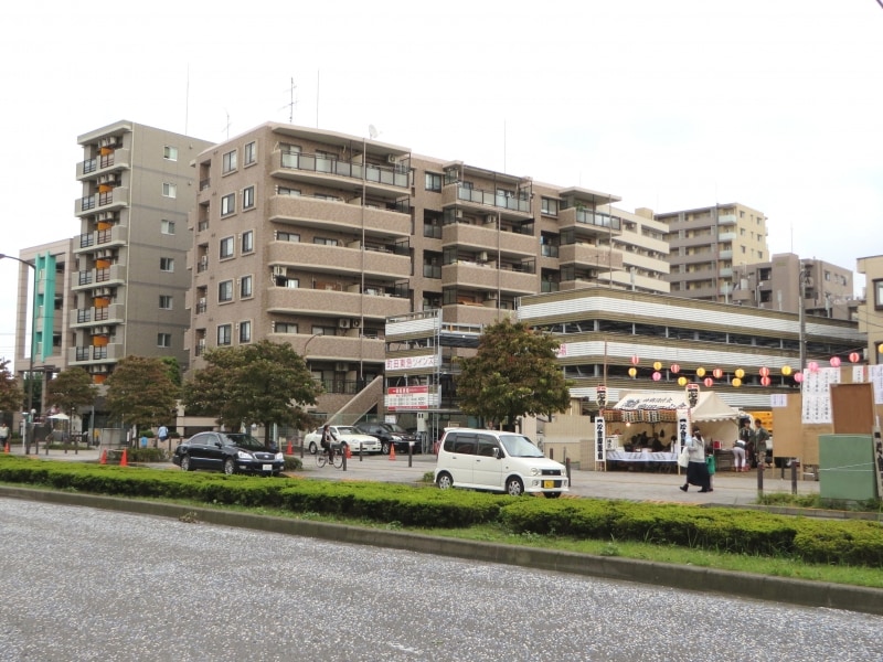 中央通り沿いのマンション