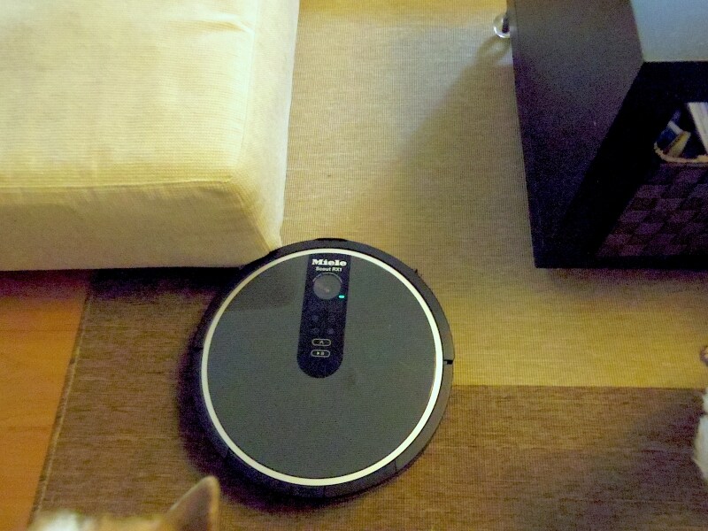 Miele「Scout RX1」