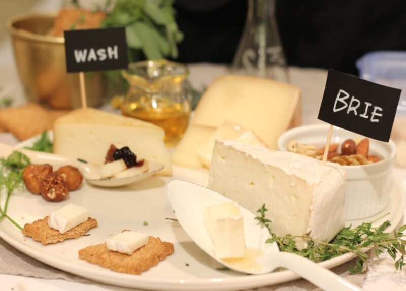 こんな素敵なチーズプラトーも