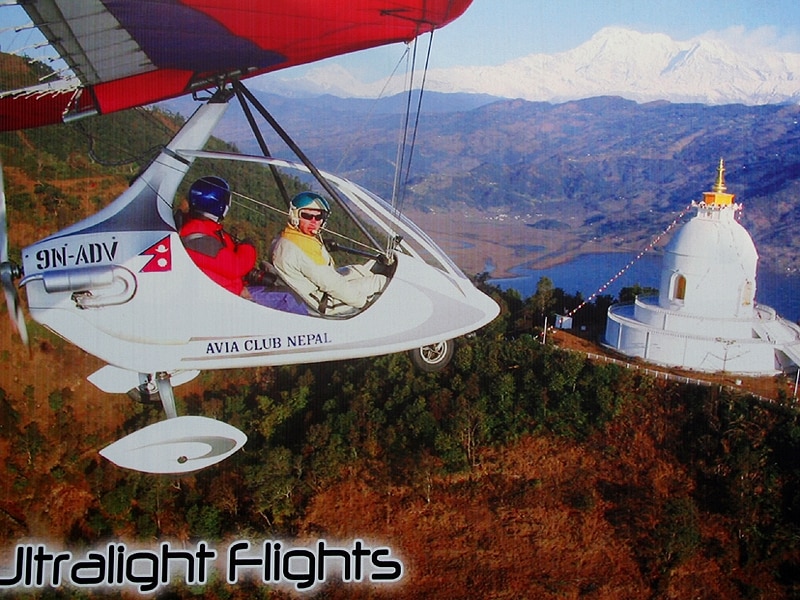 日本山妙法寺と超軽量飛行機