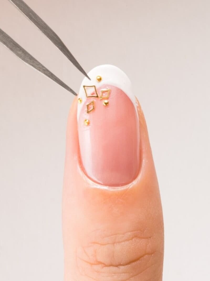 パーツを飾ってゴージャスに