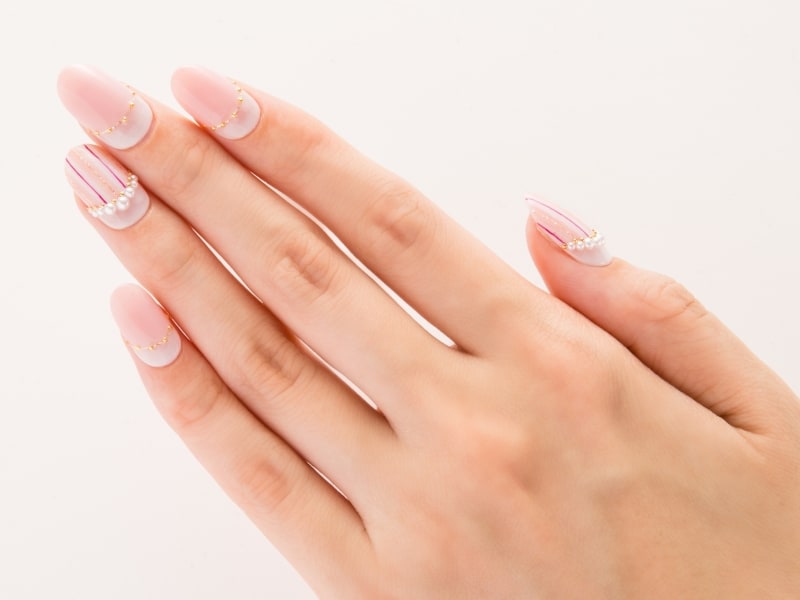 上品さを際立たせるパール使い