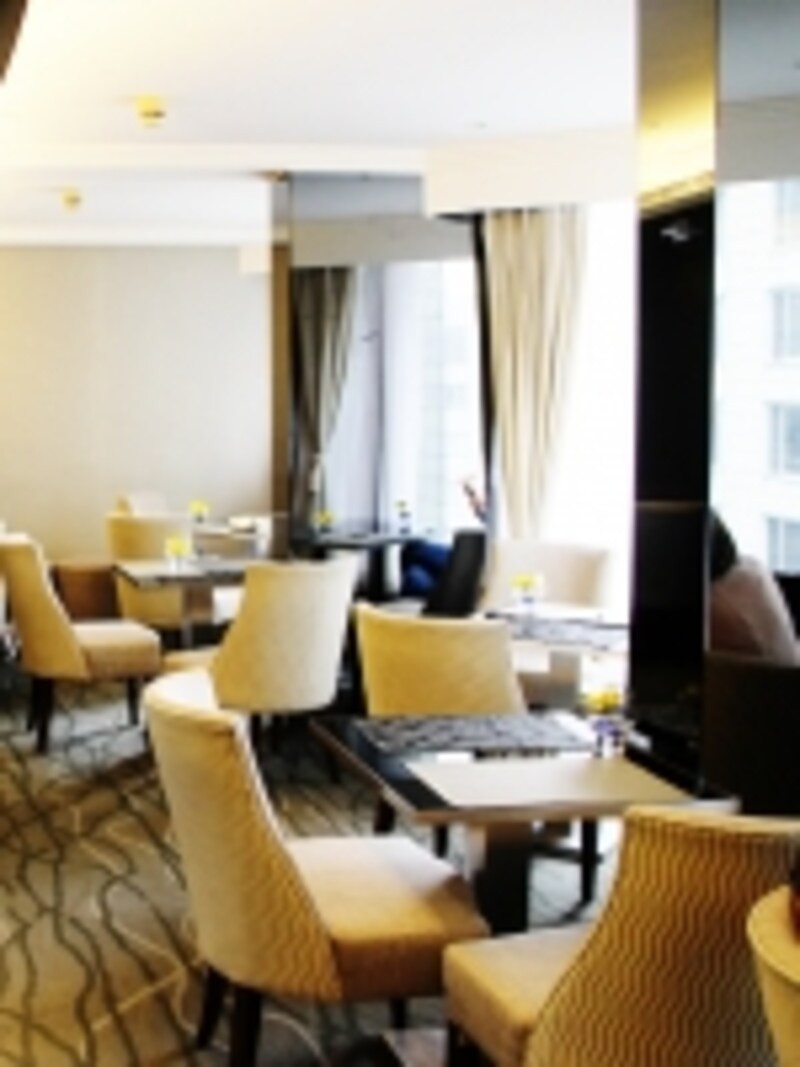 ハーバークラブラウンジ