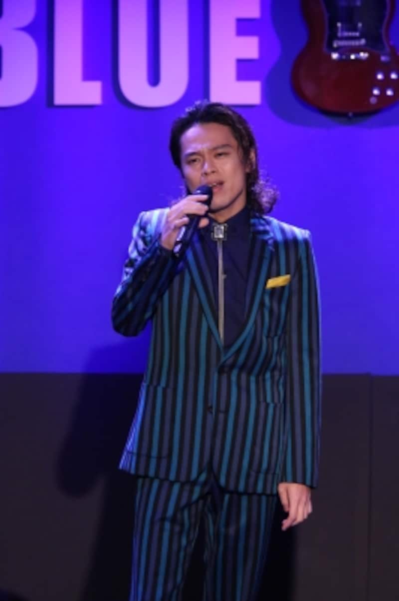 『ファースト・デート』開幕直前イベントで歌う中川さん。写真提供：東宝演劇部