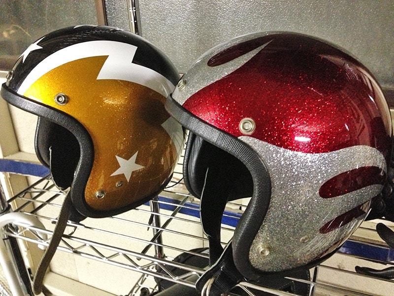 私はもっぱらジェットヘルメットが中心。ペイントは1970年代キャンディーフレークでのオリジナルです。