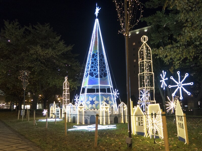 スコットランドのクリスマスを表現した運河パーク