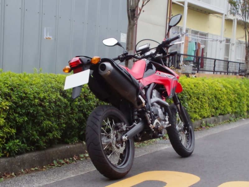 crf250m リアビュー