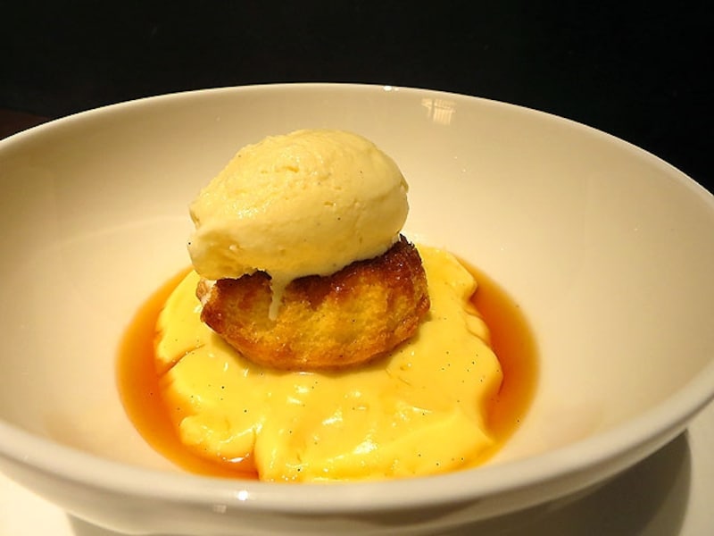 シロップ漬けスポンジケーキ