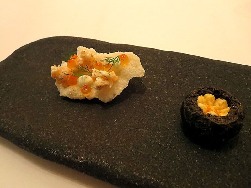 小さなおつまみをひと口で