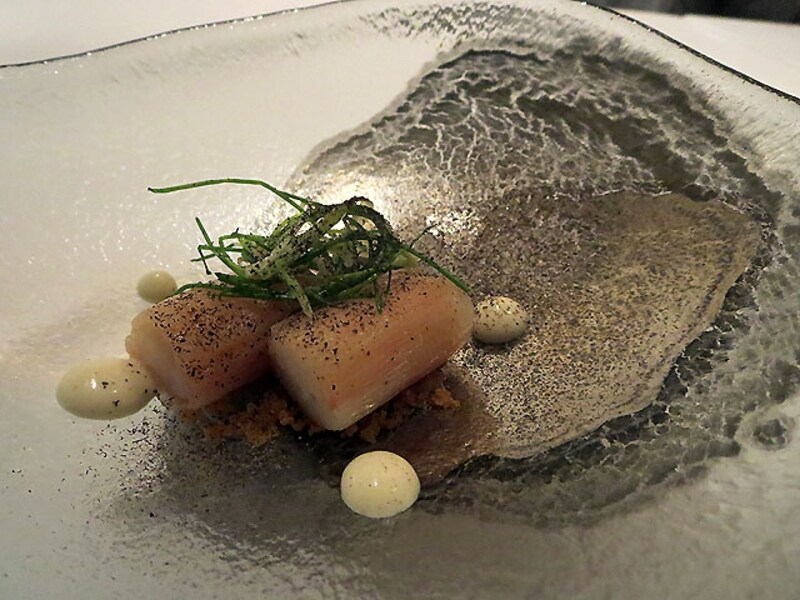 タラバ蟹のバロティーヌ 葱のエキセントリック