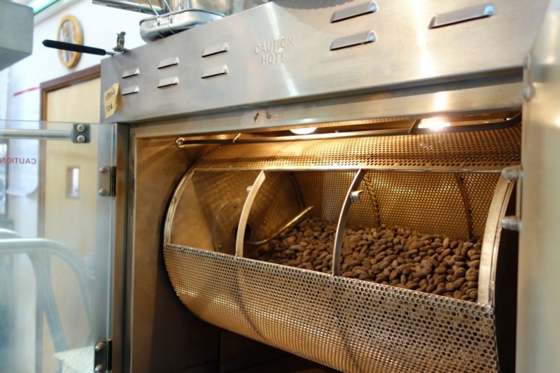 カカオ豆のロースト