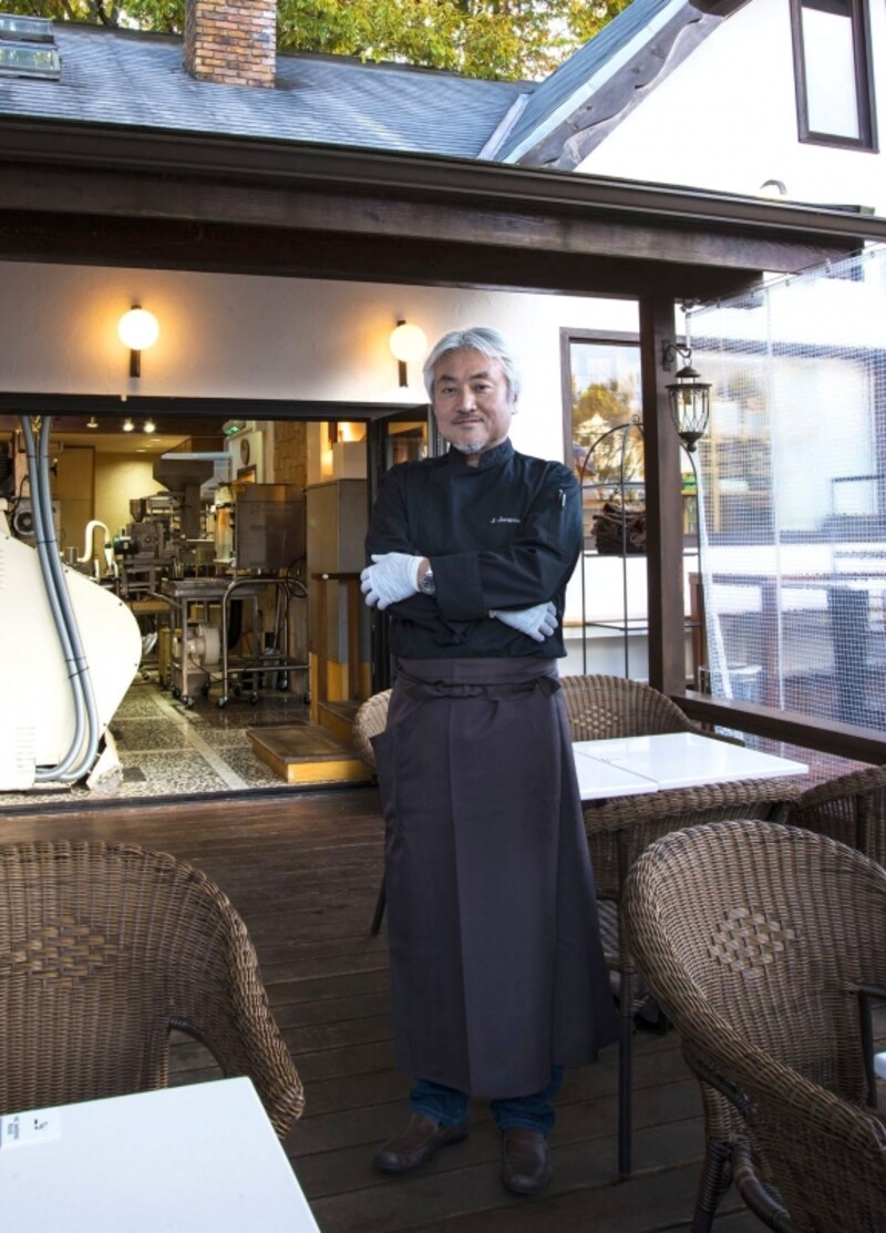 三枝俊介シェフ