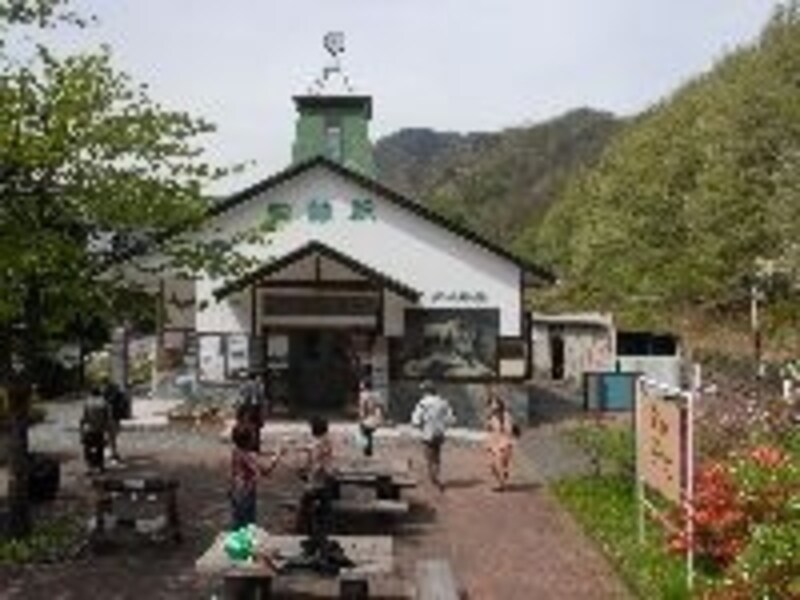 淋しい感じのしなかった行き止まりの終着駅・間藤