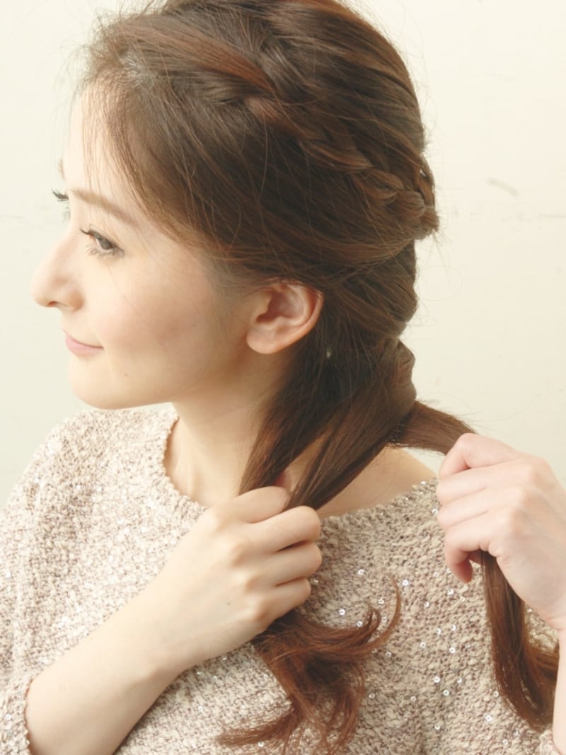 片サイドに寄せると編みやすい