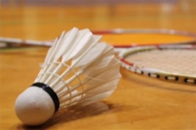 バドミントンシャトルの自分に合った選び方 バドミントン All About バドミントンシャトルの自分に合った選び方 バドミントン All About
