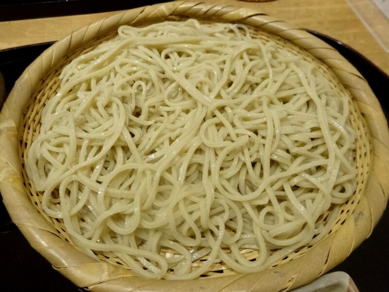 細めのお蕎麦でのどごしがいい