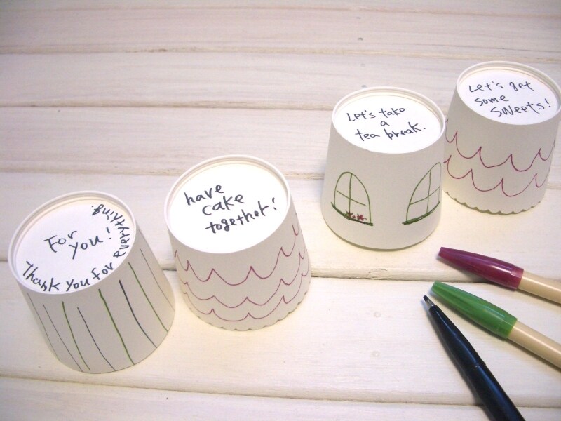 イラストや文字をいれる