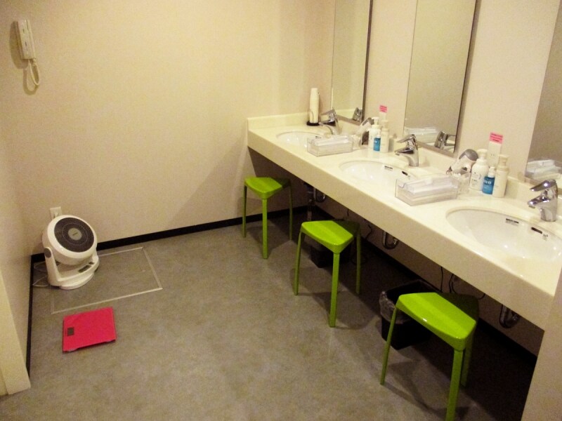 ファーストキャビン秋葉原