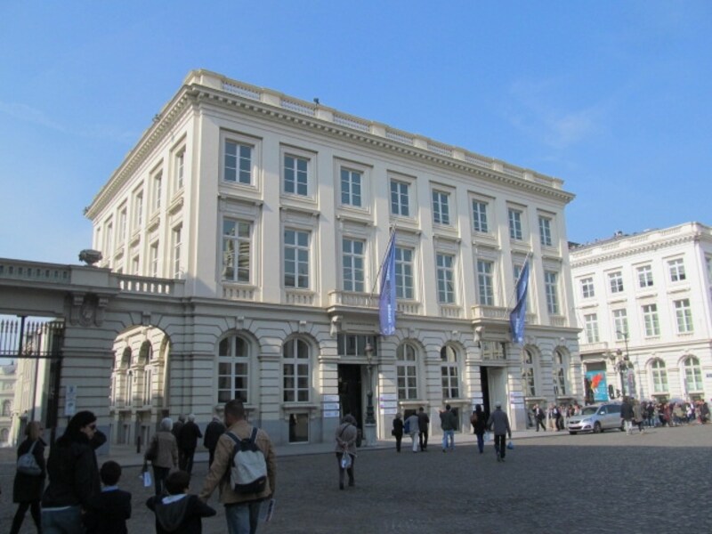 彼の生涯を追う展示が魅力