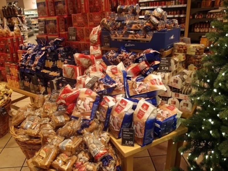 クリスマスマーケットやスーパーのお土産に!ドイツのお菓子大 クリスマスマーケットやスーパーのお土産に!ドイツのお菓子大