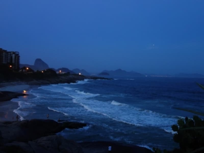 pao de acucar blue hour