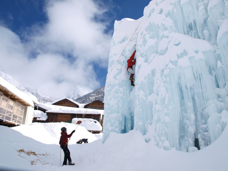 アイスクライミング,冬,クライミング,ロッククライミング,氷,防寒,バディー,ロープ,グリップ,ウィンタースポーツ