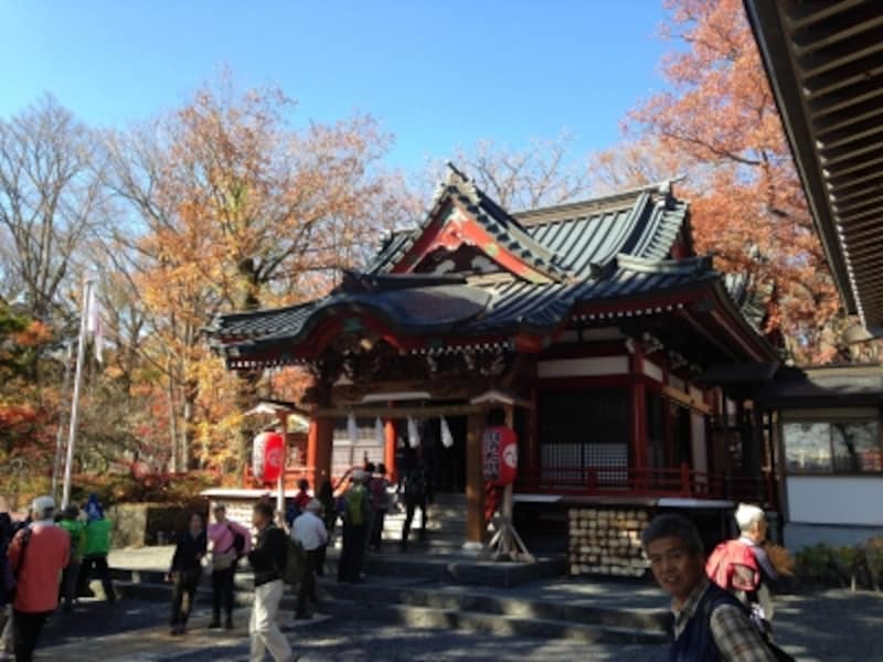 山中諏訪神社