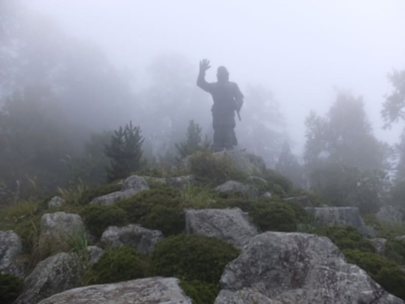 日本武尊の銅像