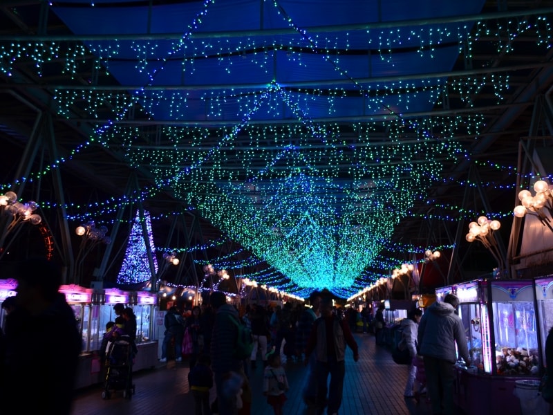 西武園ゆうえんちundefinedイルミアーケード