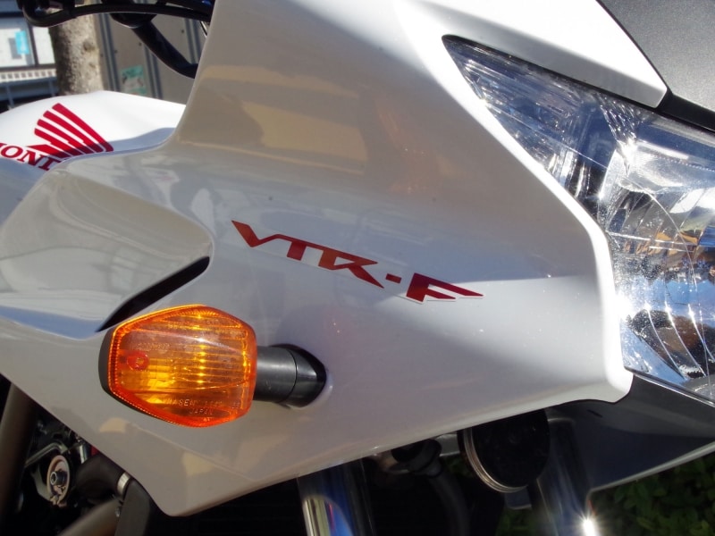 VTR250-Fエンブレム