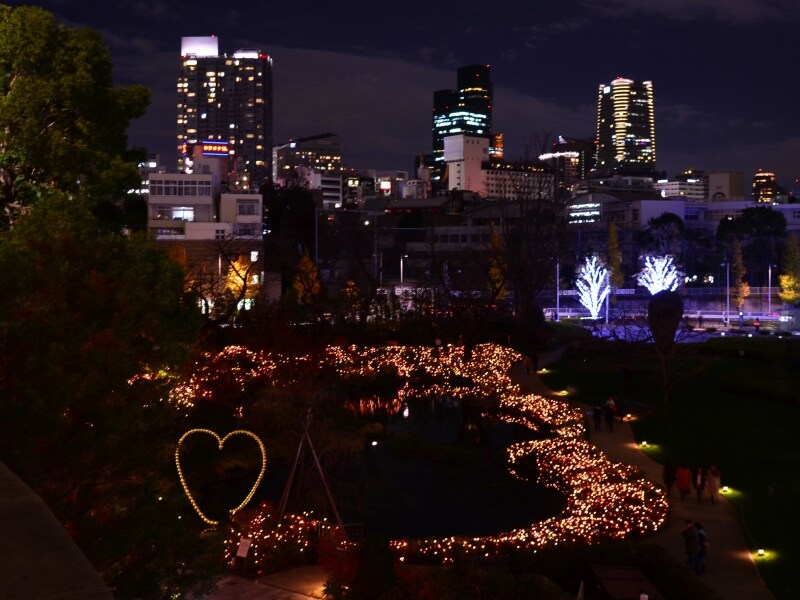 毛利庭園のイルミネーション