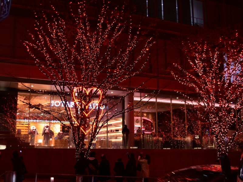 けやき坂イルミネーションの「HiddenundefinedHeart」