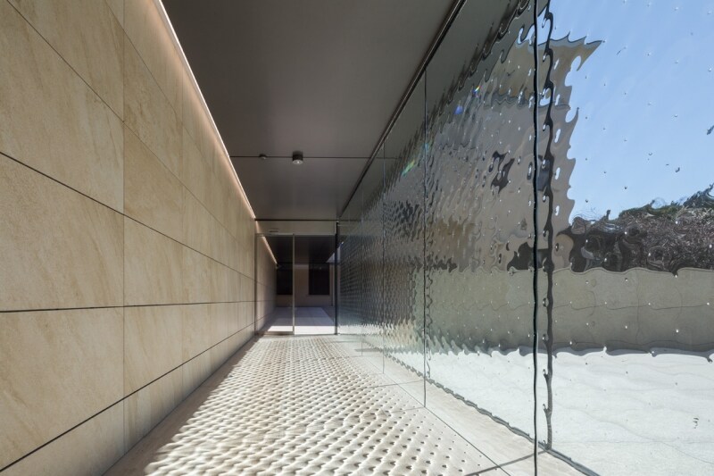 東京都庭園美術館 新館 アプローチ部分