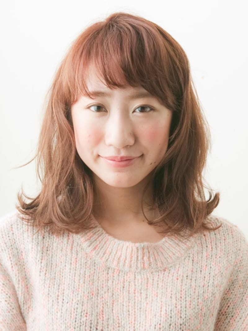 鎖骨ラインミディアム