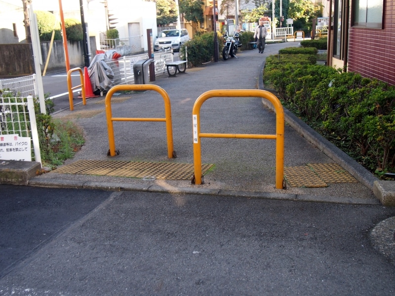 三軒茶屋の下にある橋だったからそう呼ばれていたのだろうか